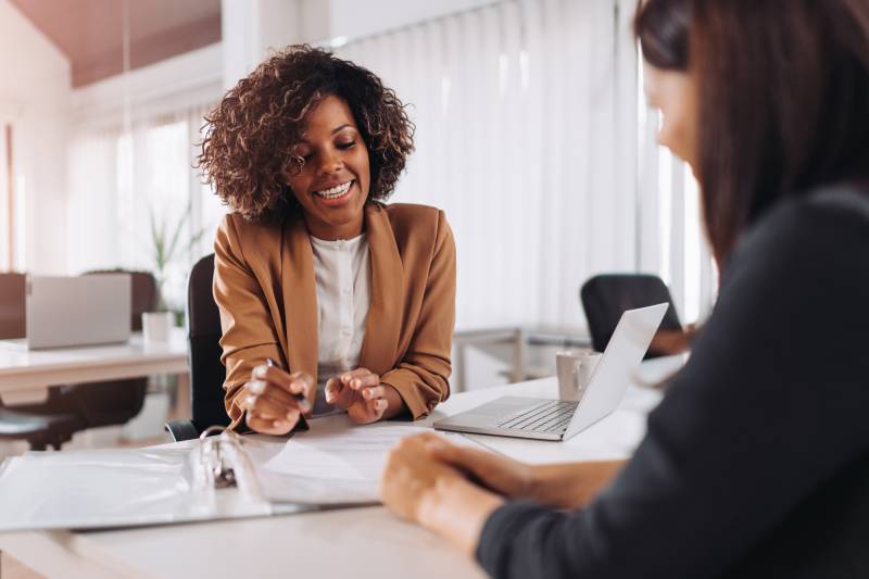 Plaquiste pour rénovation intérieure professionnelle d'une banque à Lyon 3